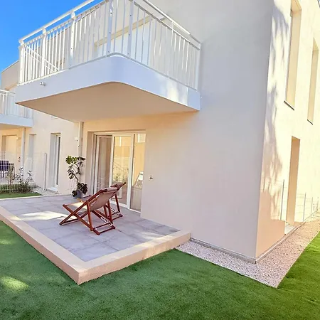 Avec Parking - 5 Pers. - Fr-1-900-8 Holiday home *